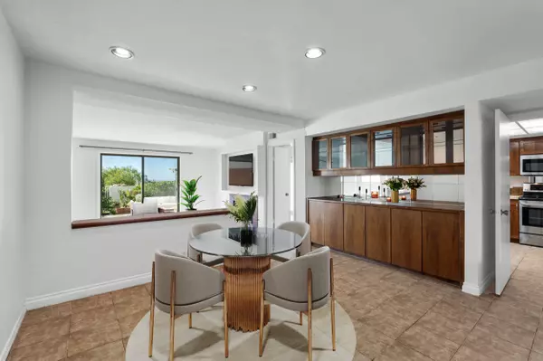 4884 Valdina Way, San Diego, CA 92124