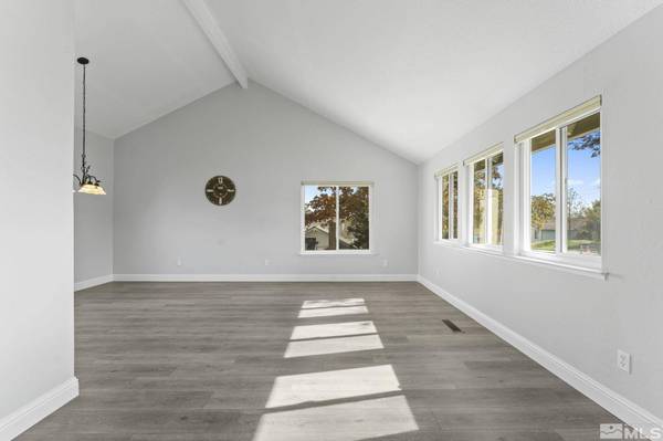 1204 Laredo Ct, Reno, NV 89509