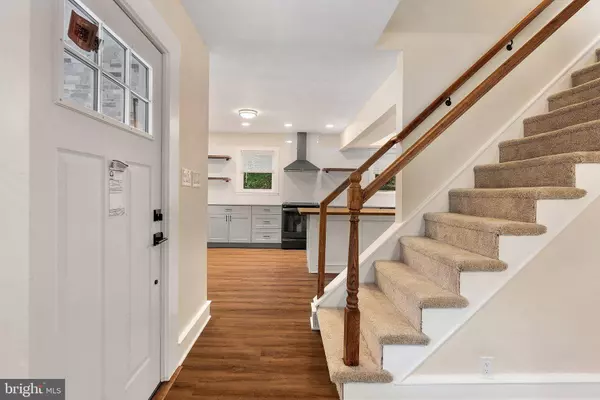 7 COLEMAN AVE, Cherry Hill, NJ 08034