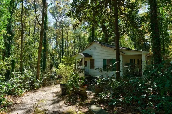 9505 Coleman RD, Roswell, GA 30075