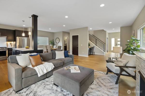 5953 17th AVE SW, Seattle, WA 98106