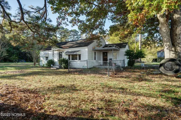 9159 Speights Chapel Road, Whitakers, NC 27891