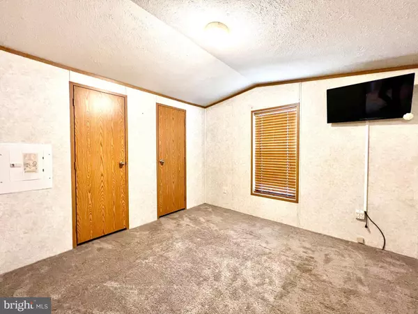 2528 TILTON RD ##202 OREGON AVE, Egg Harbor Township, NJ 08234