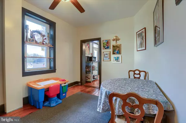 1605 MOUNT ROSE AVE, York, PA 17403