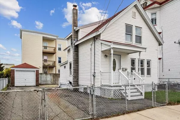 76 Exchange St, Lawrence, MA 01841