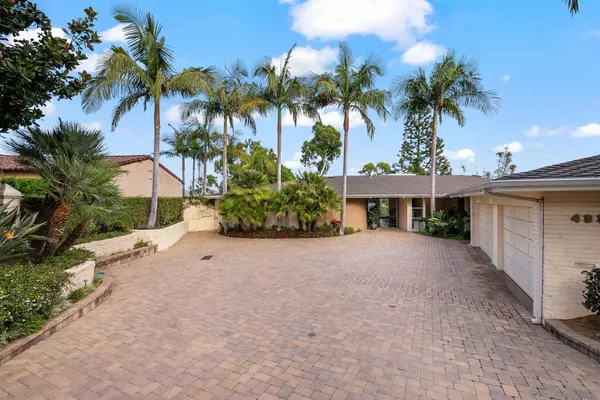 4351 Ridgeway Dr, San Diego, CA 92116