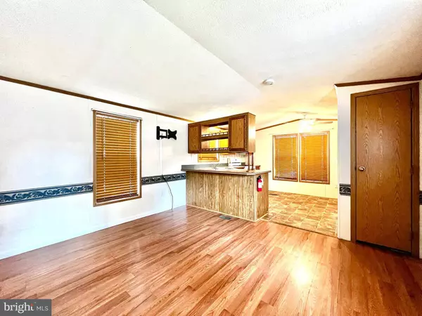 2528 TILTON RD ##202 OREGON AVE, Egg Harbor Township, NJ 08234