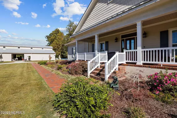 7137 Hwy 17, Pollocksville, NC 28573