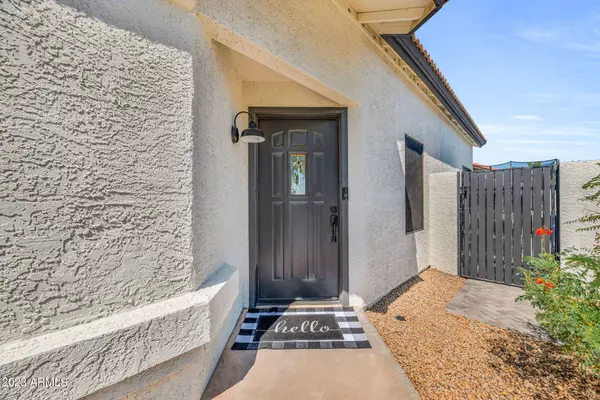 4546 E TANGLEWOOD Drive, Phoenix, AZ 85048