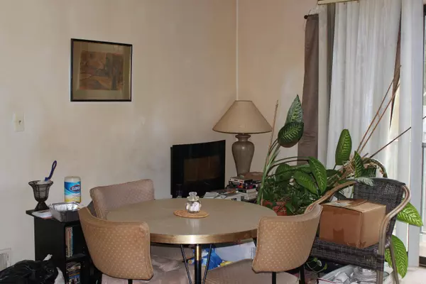 110 Federal Ct Ct, Galloway Township, NJ 08205