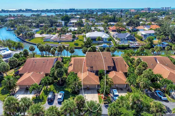 6782 SCHOONER BAY CIR #6782, Sarasota, FL 34231