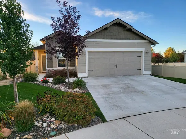 2937 W Sandalwood St, Meridian, ID 83646