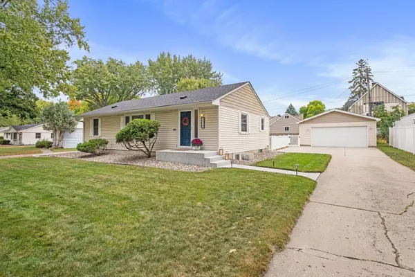 3529 Utah AVE S, Saint Louis Park, MN 55426