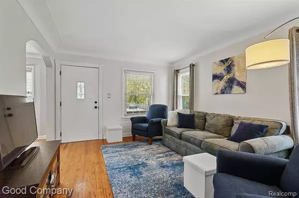 1060 COLUMBIA Road, Berkley, MI 48072