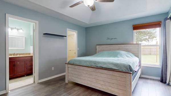 377 SW Kestor DR, Port Saint Lucie, FL 34953