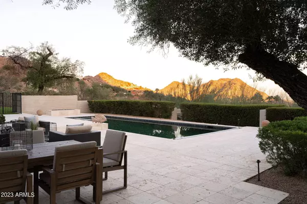 7347 N Red Ledge Drive, Paradise Valley, AZ 85253