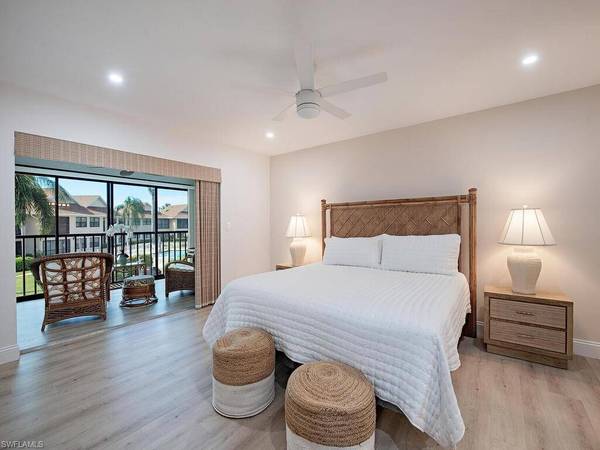 1100 9th ST S #F202, Naples, FL 34102