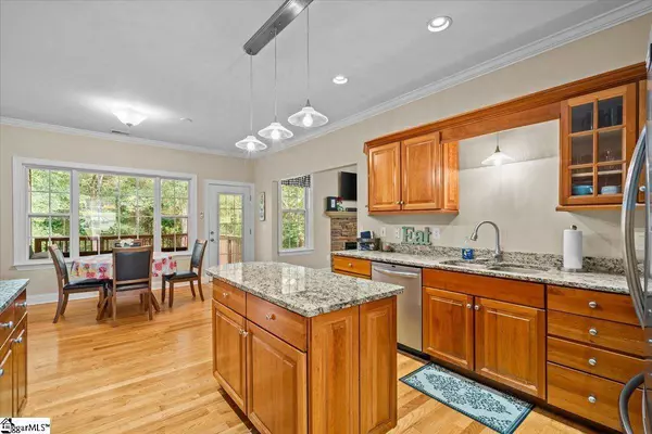 15 King Eider Way, Taylors, SC 29687