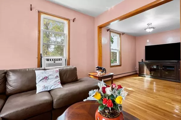 23 Kenney St, Boston, MA 02130