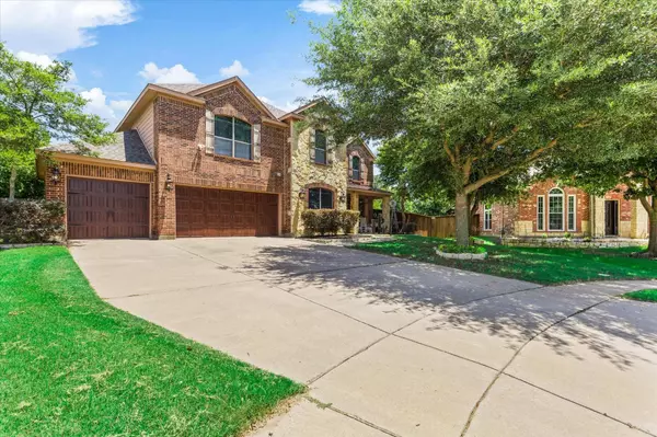 1209 Latta Place E, Burleson, TX 76028