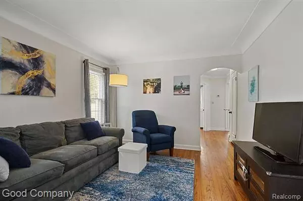 1060 COLUMBIA Road, Berkley, MI 48072