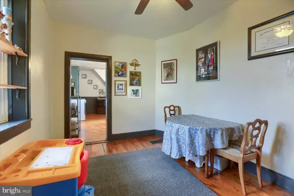 1605 MOUNT ROSE AVE, York, PA 17403