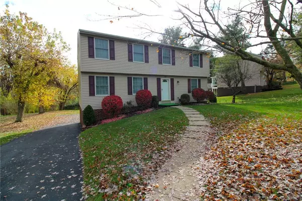 2521 Partridge Dr, Pittsburgh, PA 15241