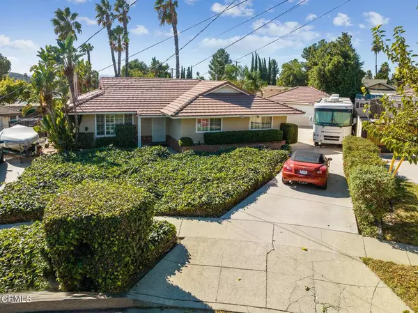 10446 Arnwood RD, Sylmar, CA 91342