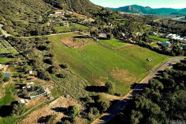 471 Stewart Canyon RD, Fallbrook, CA 92028