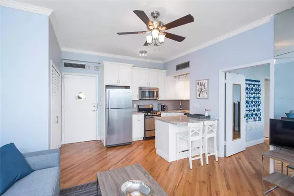 2109 BAYSHORE BLVD #303, Tampa, FL 33606