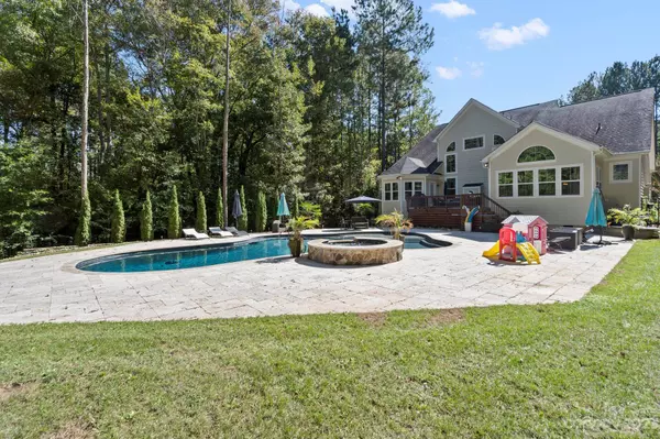 215 Streamwood RD, Troutman, NC 28166