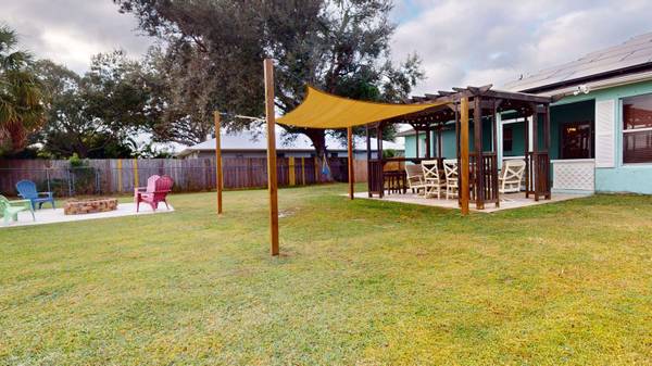 377 SW Kestor DR, Port Saint Lucie, FL 34953