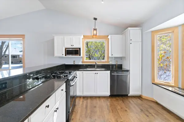 7172 Gray Heron DR, Lino Lakes, MN 55014