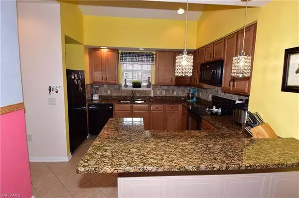 10046 Via Colomba CIR #203, Fort Myers, FL 33966