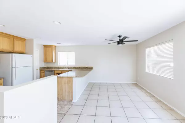 3976 N SPRING MOUNTAIN Trail, Casa Grande, AZ 85122