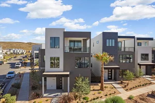 771 W Sapphire LN, St George, UT 84790