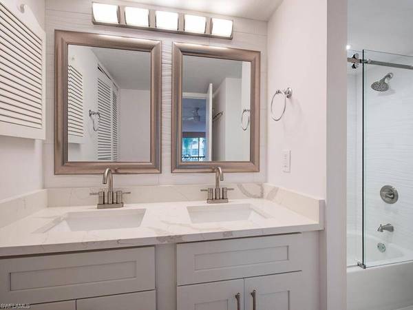 1100 9th ST S #F202, Naples, FL 34102