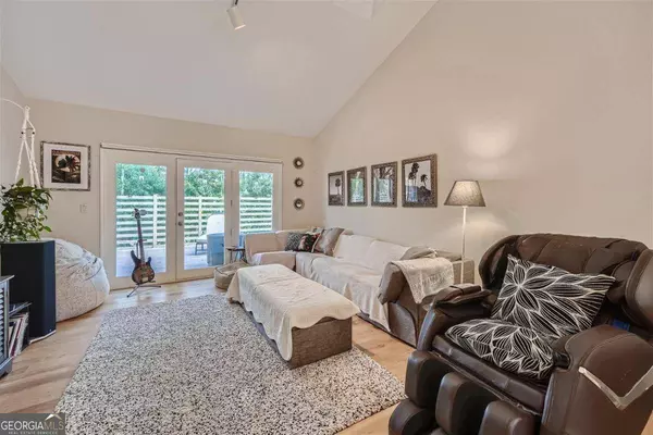 8515 Steeple Chase DR, Roswell, GA 30076