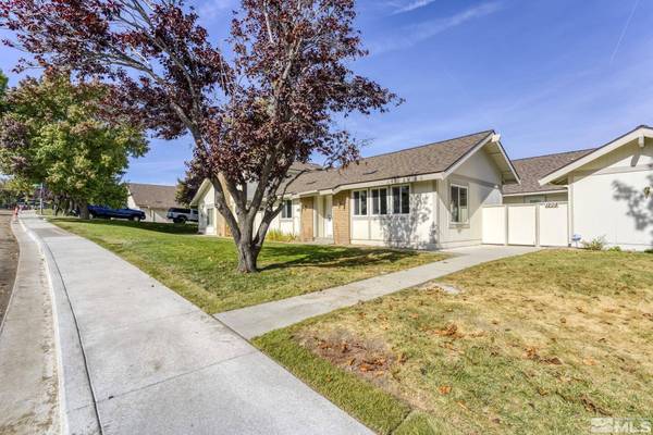 1204 Laredo Ct, Reno, NV 89509