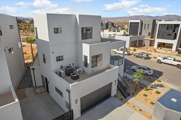 771 W Sapphire LN, St George, UT 84790