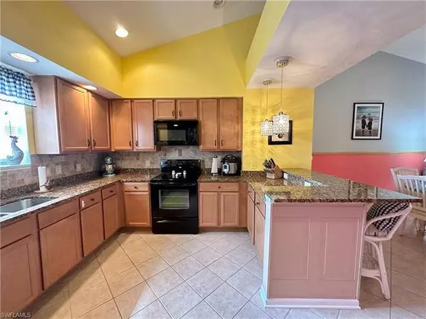 10046 Via Colomba CIR #203, Fort Myers, FL 33966