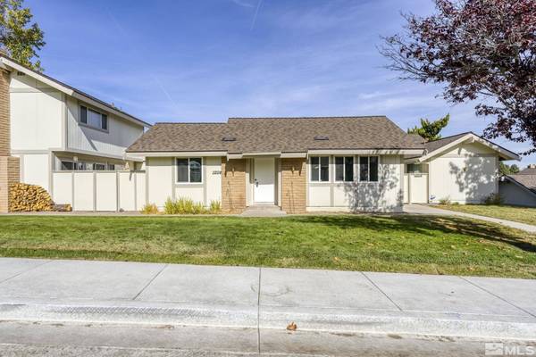 1204 Laredo Ct, Reno, NV 89509