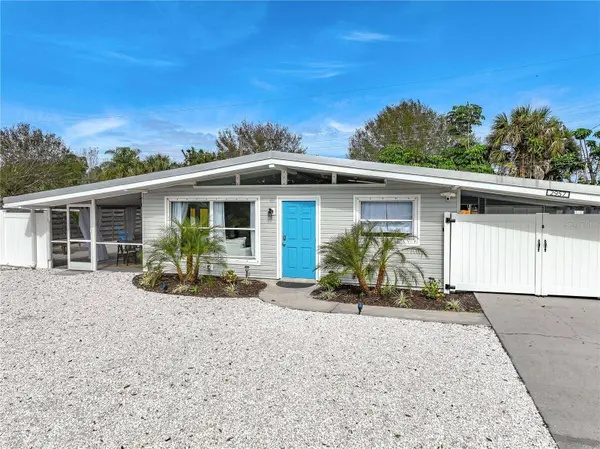 2957 MICHIGAN ST, Sarasota, FL 34237