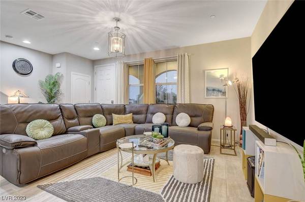 182 Lomita Heights Drive, Las Vegas, NV 89138