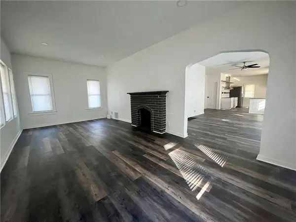 4323 Benton BLVD, Kansas City, MO 64130