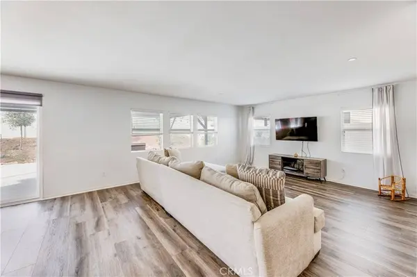 34691 Sawtooth Ct CT, Murrieta, CA 92563