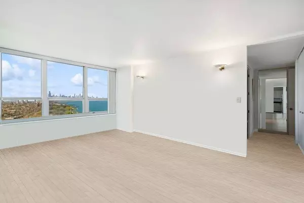 4800 S Chicago Beach Drive #2205-06N, Chicago, IL 60615