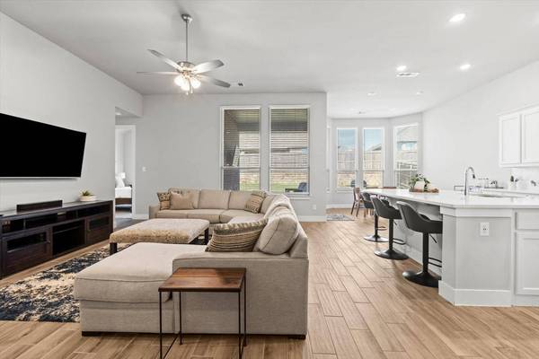 1803 Golden Eagle Place, Wylie, TX 75098