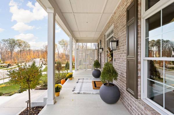 11015 Holliday Farms BLVD, Zionsville, IN 46077