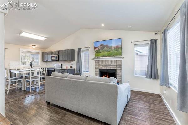 4821 Hawk Meadow DR, Colorado Springs, CO 80916